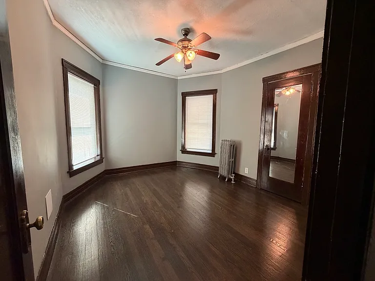 7304 S Emerald Ave #1R — Photo 6