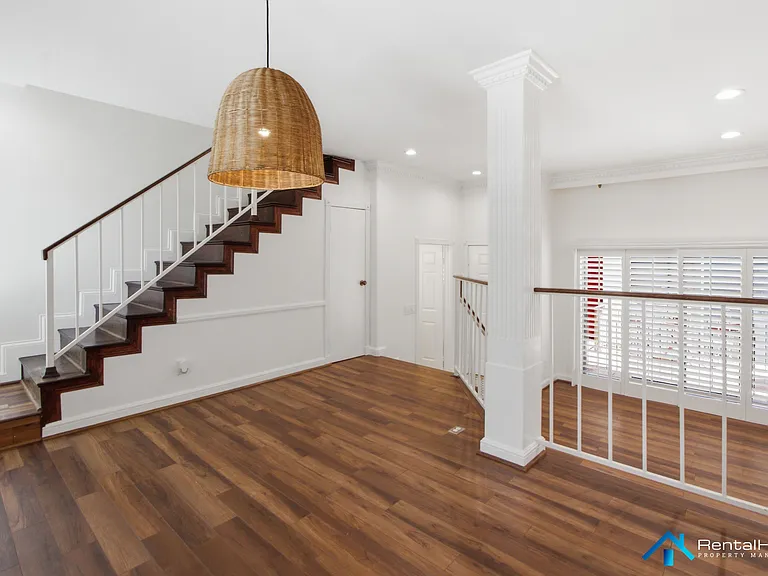 4139 Cahuenga Blvd #102 — Photo 8