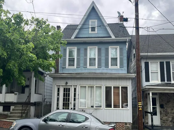 215 N Lehigh St, Tamaqua, PA 18252