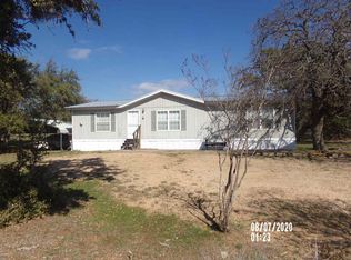 225 Elkhorn Dr, Kingsland, TX 78639