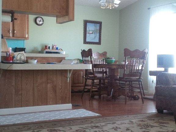 3rd image of 530 Vina Rose Dr