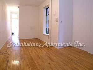 2nd image of 1 E 83rd St