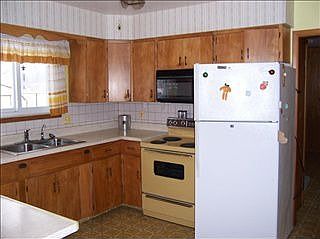 4th image of 774 Doro Ln