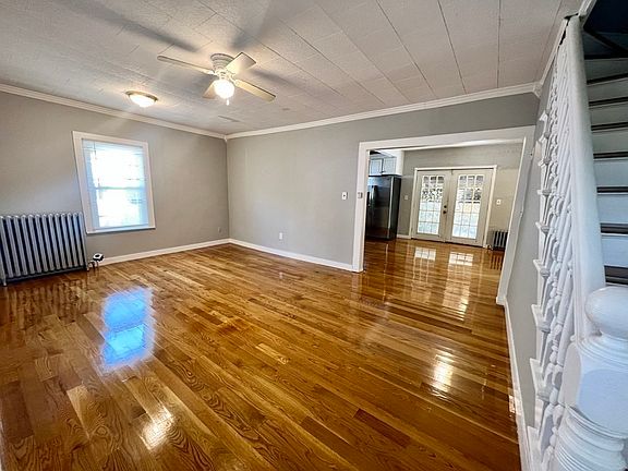 5th image of 3 Rockland St