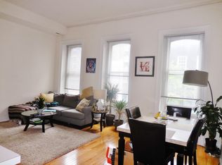 2207 Walnut St APT 2F, Philadelphia, PA 19103