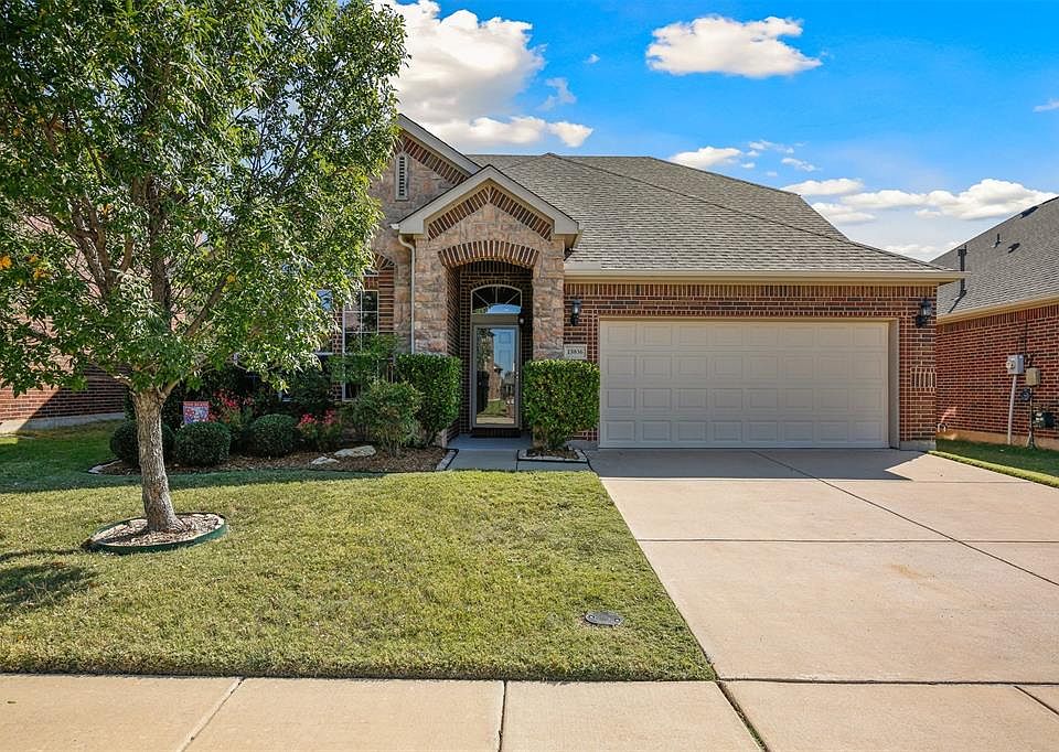 1st image of 15836 Coyote Hill Dr