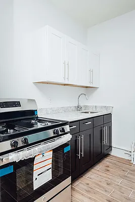 Rented by Nooklyn NYC LLC | media 29