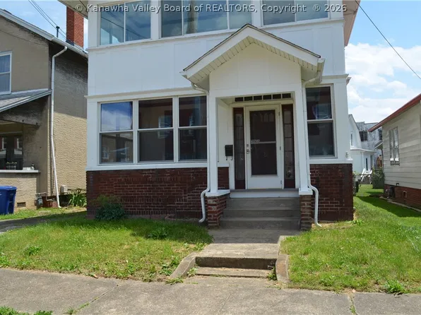 18 Delaware Ave, Charleston, WV 25302
