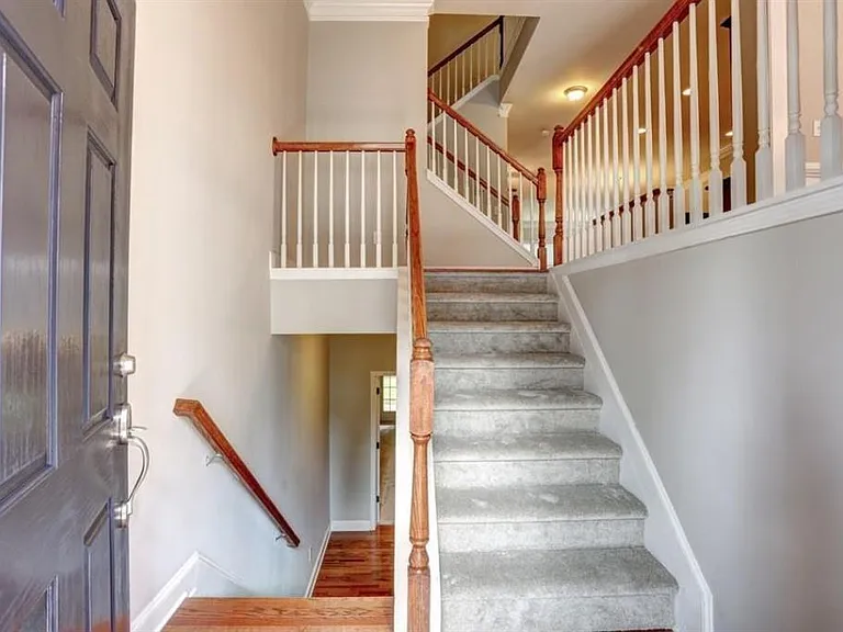 12820 Doe Dr — Photo 4