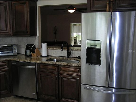 4th image of 1256 S Seagate Dr
