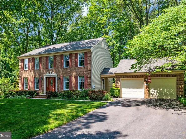 742 Live Oak Dr, Millersville, MD 21108