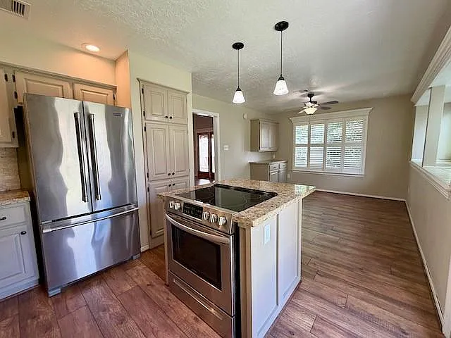3602 Chapel Square Dr — Photo 19