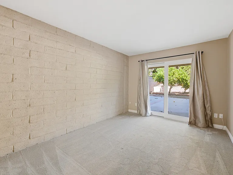4500 Yorkfield Ct — Photo 23