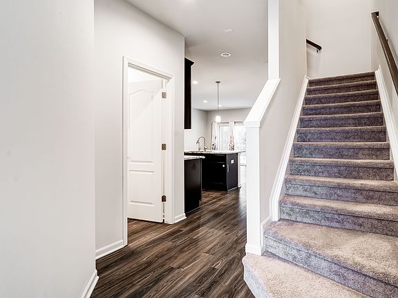 2nd image of 24835 Ivy Ln #37