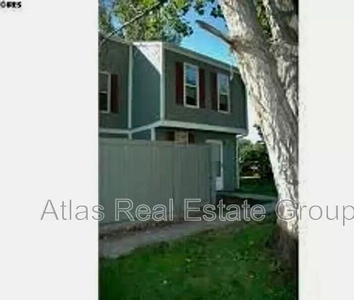 2nd image of 1000 Sir Galahad Dr APT C