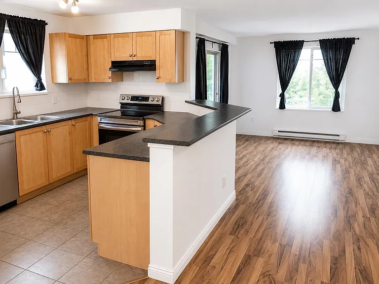 244 Sherbrooke St #2321 — Photo 8