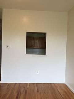 4th image of 100 Marion St #3