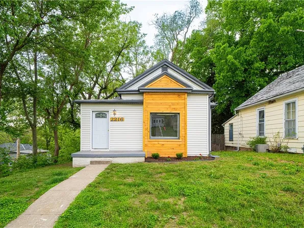 2216 Main St, Saint Joseph, MO 64505