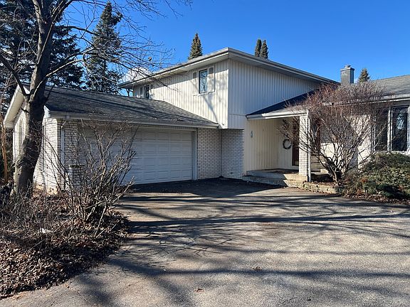 3rd image of 187 Raven Ln