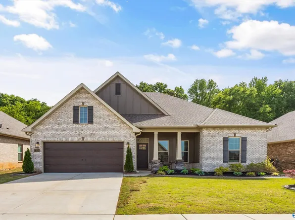 132 Midpark Dr, Meridianville, AL 35759