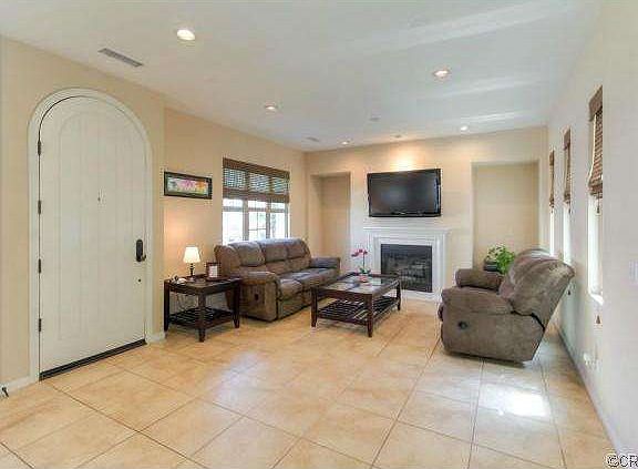 3rd image of 3188 S Cambridge Dr Unit C