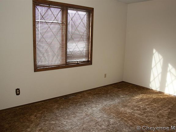 5th image of 1704 Boswell Dr
