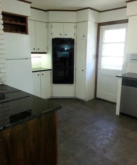 44 Lakeside Dr — Photo 14