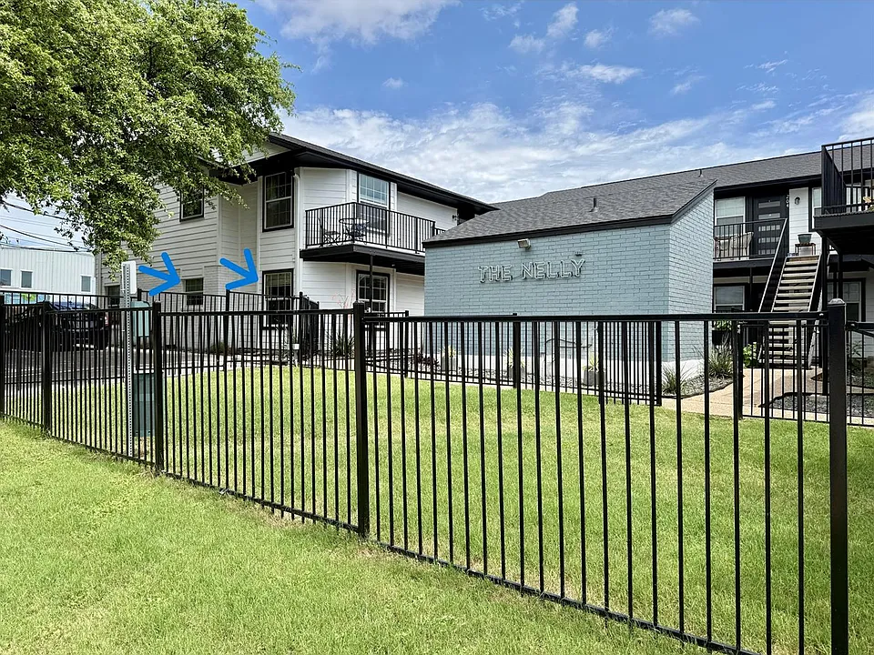 700 Nelray Blvd #1
