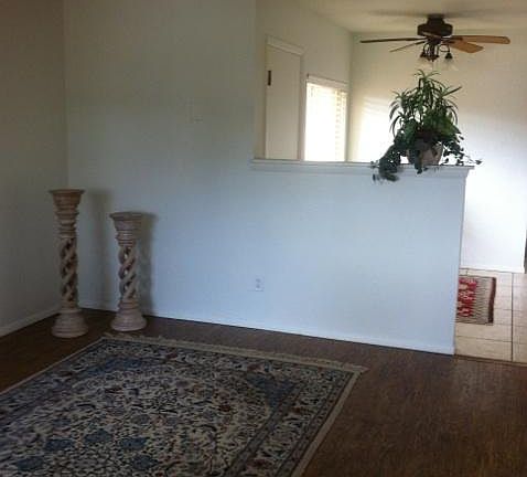 3rd image of 500 Pattie Ln SE