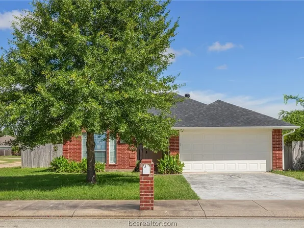610 Plano Dr, College Station, TX 77845