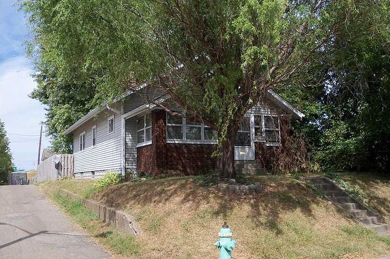 1st image of 1302 E Southern Ave