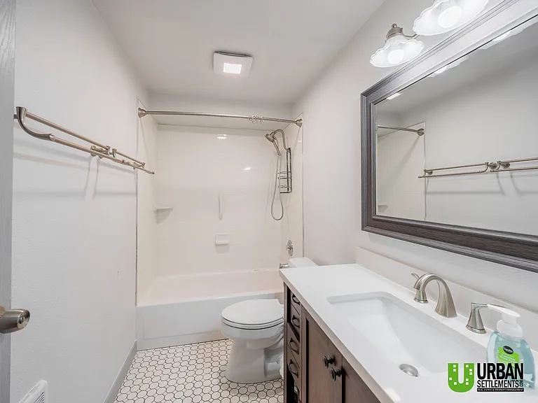 2121 E Upriver Dr #32 — Photo 7