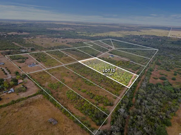 0 Paisano Trail Lot 13 LOT 13, Beeville, TX 78102