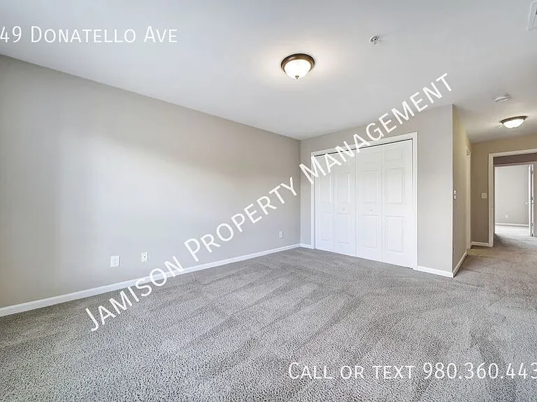 549 Donatello Ave — Photo 19