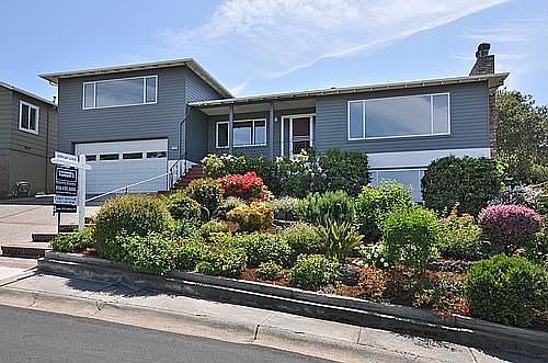 1st image of 1533 La Mesa Dr