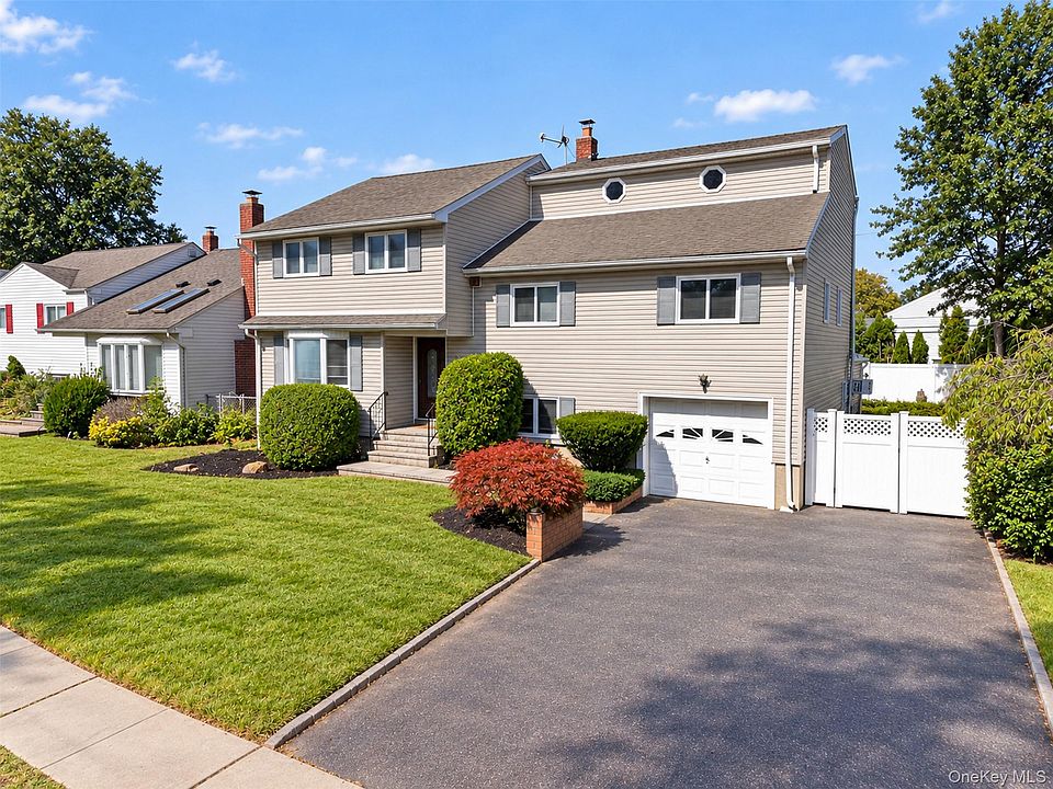 1st image of 11 Lincrest Street