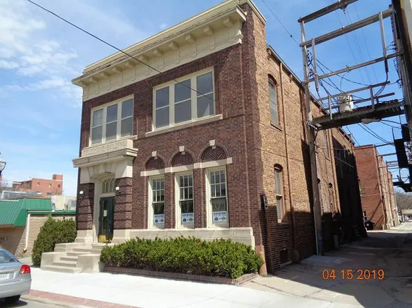 FRE 630 N Park Ave - A, 630 N Park Ave, Fremont, NE 68025