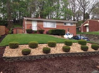 5252 Curry Rd, Pittsburgh, PA 15236