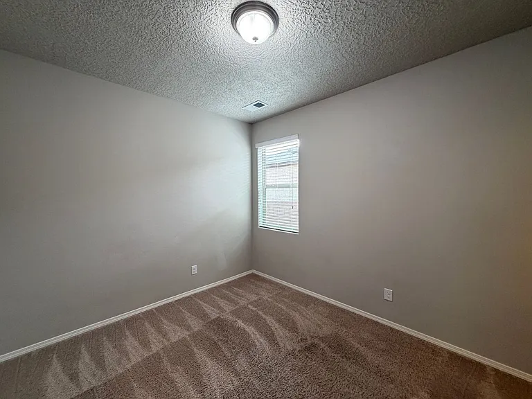 7005 Silver Moon Rd NW — Photo 24