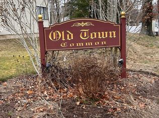 65 Lance Cir UNIT 65, Bridgeport, CT 06606