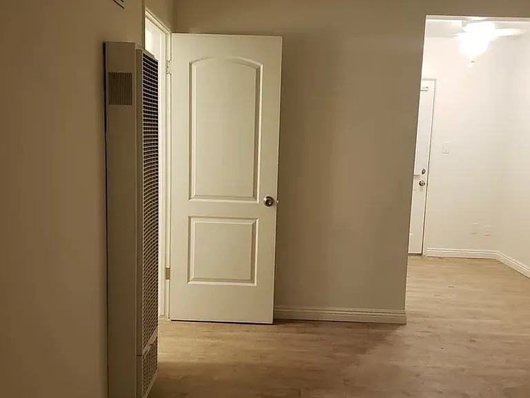 Penn Apartments — Photo 18