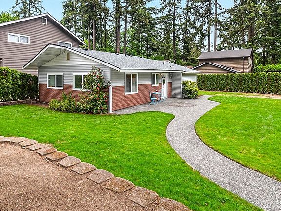 2nd image of 18574 30th Ave NE
