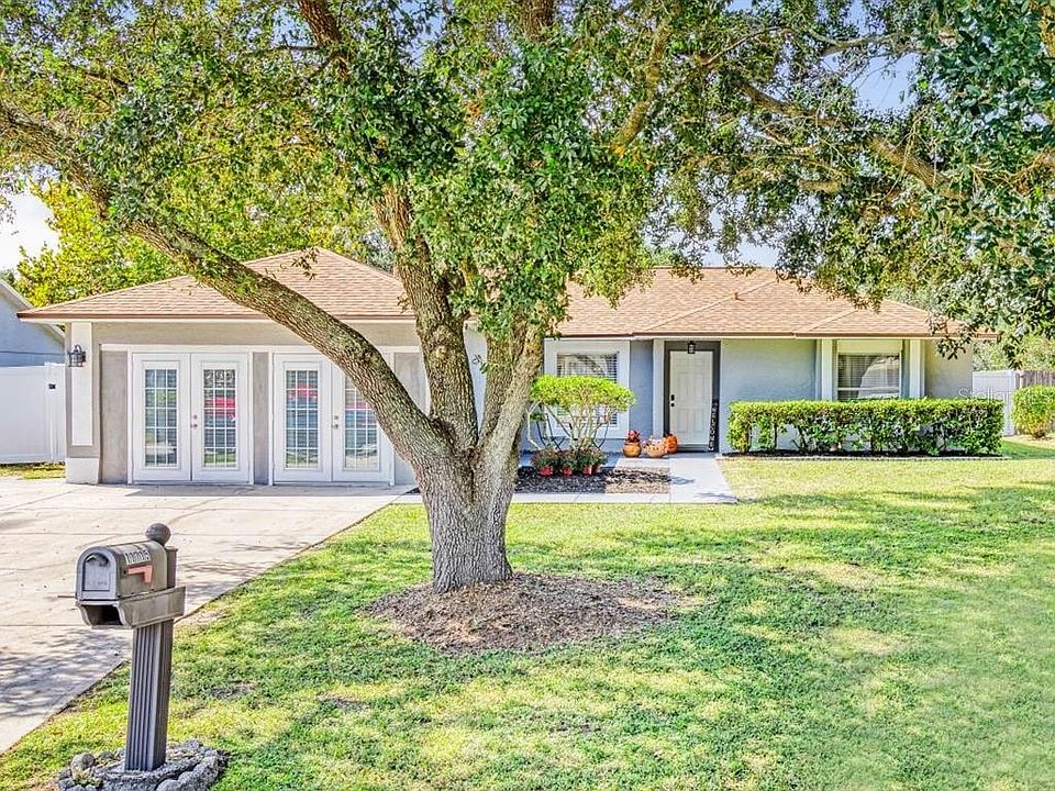 1st image of 11715 Crescent Pines Blvd