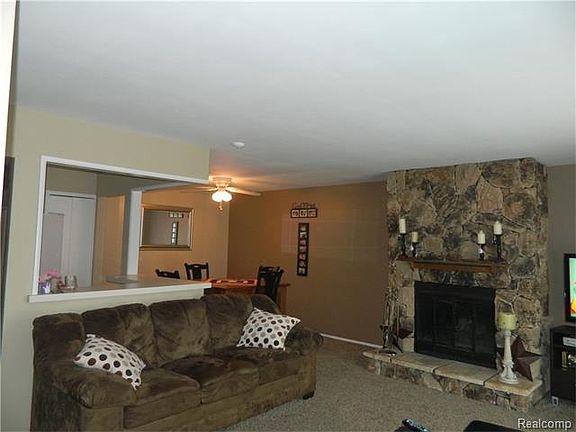5th image of 41084 Northwind Dr