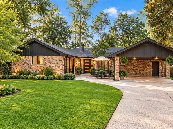 326 Robin Hood Dr, Covington, LA 70433