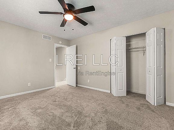 2nd image of 2414 Parkdale Ave