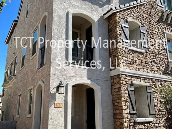 1737 E Hampton Ln, Gilbert, AZ 85295