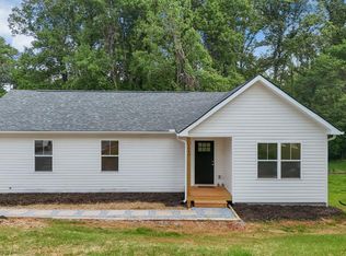 1040 Coronado Ln, Lynchburg, VA 24502