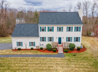 35 Jaffarian Rd, Haverhill, MA 01830