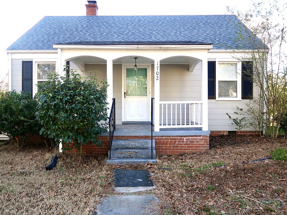 1st image of 1702 Betty Ln